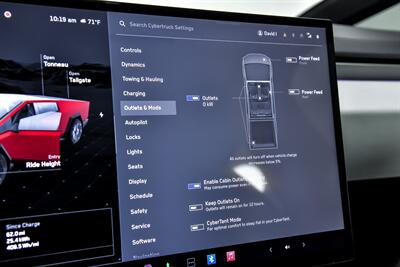 2024 Tesla Cybertruck   - Photo 34 - Joliet, IL 60435
