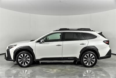 2023 Subaru Outback Touring XT   - Photo 8 - Joliet, IL 60435