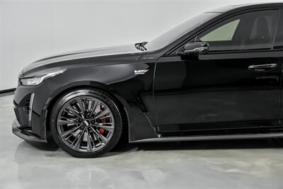 2024 Cadillac CT5-V Blackwing   - Photo 9 - Joliet, IL 60435