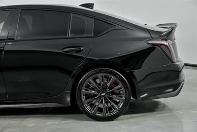 2024 Cadillac CT5-V Blackwing   - Photo 11 - Joliet, IL 60435