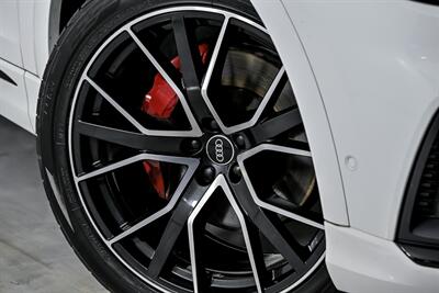2022 Audi Q8 quattro Premium Plus 55 T   - Photo 4 - Joliet, IL 60435