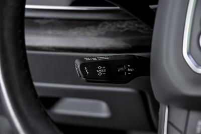2022 Audi Q8 quattro Premium Plus 55 T   - Photo 30 - Joliet, IL 60435