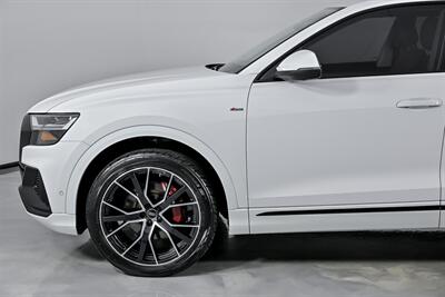 2022 Audi Q8 quattro Premium Plus 55 T   - Photo 7 - Joliet, IL 60435