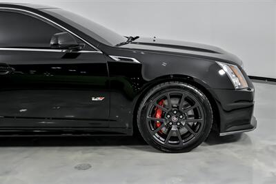 2013 Cadillac CTS-V - Photo 15 - Joliet, IL 60435