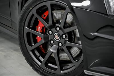 2013 Cadillac CTS-V - Photo 4 - Joliet, IL 60435