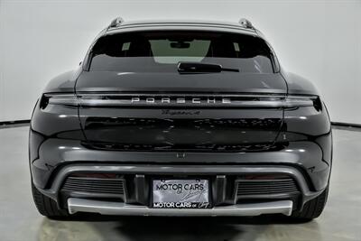 2022 Porsche Taycan 4 Cross Turismo - Photo 11 - Joliet, IL 60435