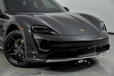 2022 Porsche Taycan 4 Cross Turismo - Photo 3 - Joliet, IL 60435