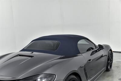 2024 Porsche 718 Boxster GTS 4.0   - Photo 20 - Joliet, IL 60435