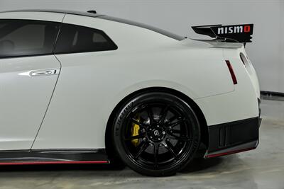 2020 Nissan GT-R NISMO-FULL BOOST LOGIC BOLT ONS-FULL PPF! - Photo 9 - Joliet, IL 60435