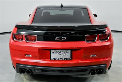 2013 Chevrolet Camaro ZL1   - Photo 11 - Joliet, IL 60435
