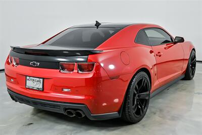 2013 Chevrolet Camaro ZL1   - Photo 12 - Joliet, IL 60435