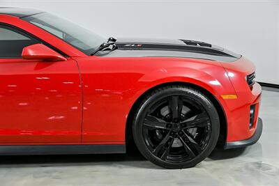 2013 Chevrolet Camaro ZL1   - Photo 15 - Joliet, IL 60435