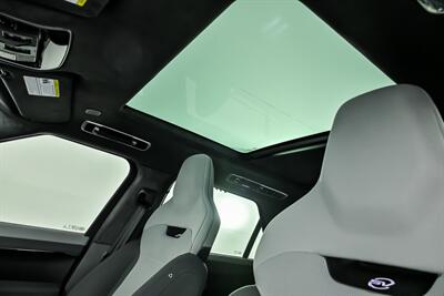 2025 Land Rover Range Rover Sport P635 SV Edition Two - Photo 24 - Joliet, IL 60435