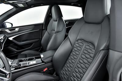 2021 Audi RS 7 4.0T quattro   - Photo 23 - Joliet, IL 60435