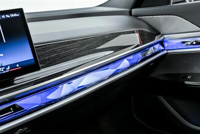 2024 BMW 760i xDrive   - Photo 36 - Joliet, IL 60435