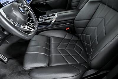 2024 BMW 760i xDrive   - Photo 22 - Joliet, IL 60435