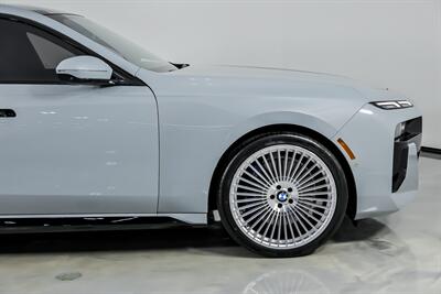2024 BMW 760i xDrive   - Photo 15 - Joliet, IL 60435