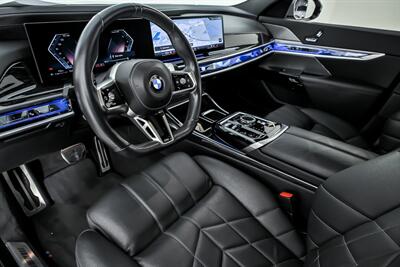 2024 BMW 760i xDrive   - Photo 21 - Joliet, IL 60435