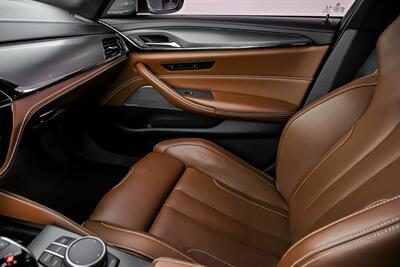 2021 BMW M5 COMPETITION-1 OWNER & CLEAN CARFAX   - Photo 39 - Joliet, IL 60435