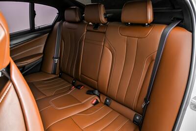 2021 BMW M5 COMPETITION-1 OWNER & CLEAN CARFAX   - Photo 24 - Joliet, IL 60435