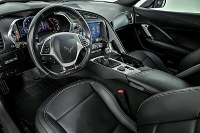 2015 Chevrolet Corvette Z06   - Photo 17 - Joliet, IL 60435
