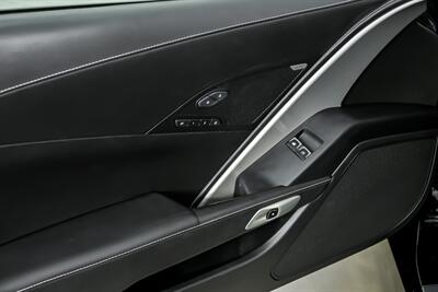 2015 Chevrolet Corvette Z06   - Photo 14 - Joliet, IL 60435