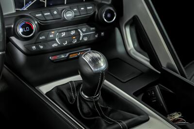 2015 Chevrolet Corvette Z06   - Photo 31 - Joliet, IL 60435
