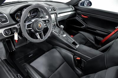 2016 Porsche Cayman GT4   - Photo 17 - Joliet, IL 60435