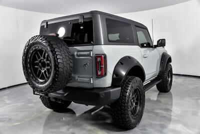 2022 Ford Bronco   - Photo 12 - Joliet, IL 60435