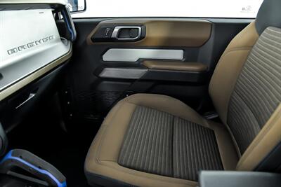 2022 Ford Bronco   - Photo 37 - Joliet, IL 60435