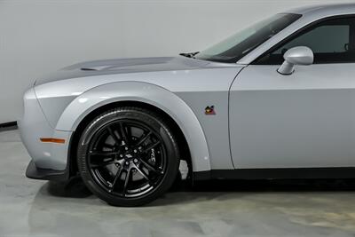 2023 Dodge Challenger R/T Scat Pack   - Photo 7 - Joliet, IL 60435