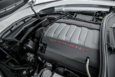 2017 Chevrolet Corvette Stingray Z51 2LT   - Photo 17 - Joliet, IL 60435