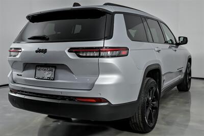 2023 Jeep Grand Cherokee L Altitude - Photo 12 - Joliet, IL 60435