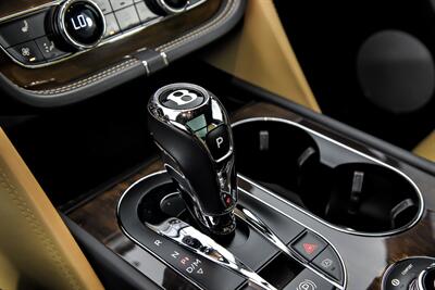2019 Bentley Bentayga V8-FULL SATIN PPF   - Photo 40 - Joliet, IL 60435