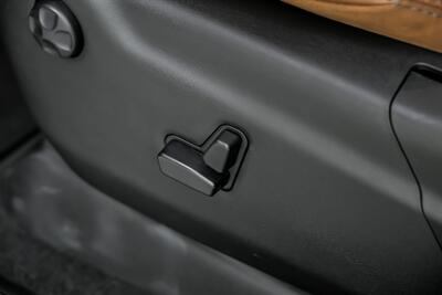 2018 Jeep Grand Cherokee Trackhawk-1 OWNER CLEAN CARFAX! - Photo 27 - Joliet, IL 60435