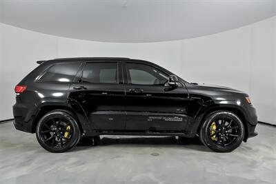 2018 Jeep Grand Cherokee Trackhawk-1 OWNER CLEAN CARFAX! - Photo 14 - Joliet, IL 60435