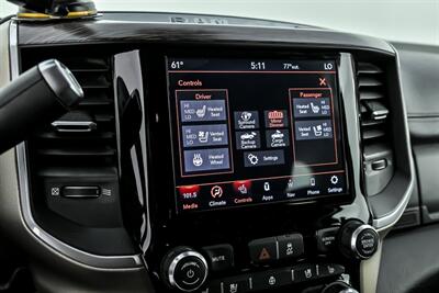 2020 RAM 3500 Laramie   - Photo 33 - Joliet, IL 60435