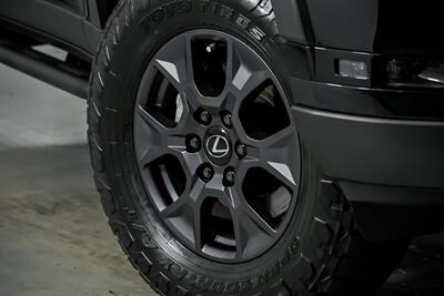 2025 Lexus GX 550 Overtrail   - Photo 4 - Joliet, IL 60435