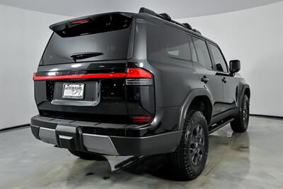 2025 Lexus GX 550 Overtrail   - Photo 12 - Joliet, IL 60435
