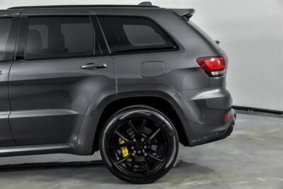 2018 Jeep Grand Cherokee Trackhawk   - Photo 9 - Joliet, IL 60435