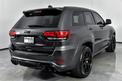 2018 Jeep Grand Cherokee Trackhawk   - Photo 12 - Joliet, IL 60435