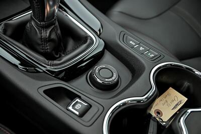 2016 Chevrolet SS   - Photo 37 - Joliet, IL 60435