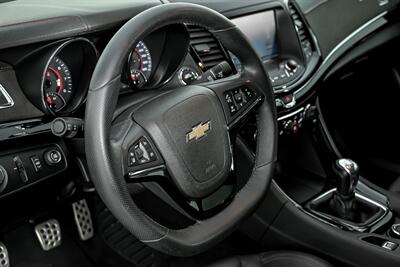 2016 Chevrolet SS   - Photo 25 - Joliet, IL 60435
