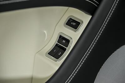 2019 Bentley Bentayga V8   - Photo 18 - Joliet, IL 60435