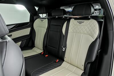 2019 Bentley Bentayga V8   - Photo 23 - Joliet, IL 60435