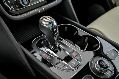 2019 Bentley Bentayga V8   - Photo 36 - Joliet, IL 60435