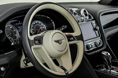 2019 Bentley Bentayga V8   - Photo 24 - Joliet, IL 60435