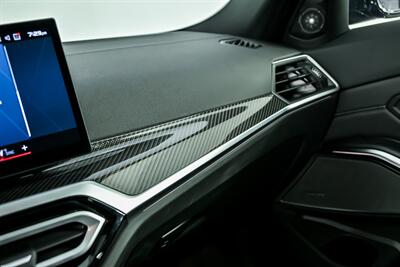 2023 BMW M3 Competition-CARBON BUCKETS   - Photo 37 - Joliet, IL 60435
