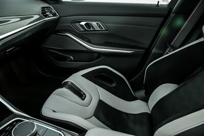 2023 BMW M3 Competition-CARBON BUCKETS   - Photo 39 - Joliet, IL 60435