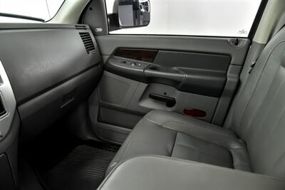 2009 Dodge Ram 3500 Laramie   - Photo 33 - Joliet, IL 60435